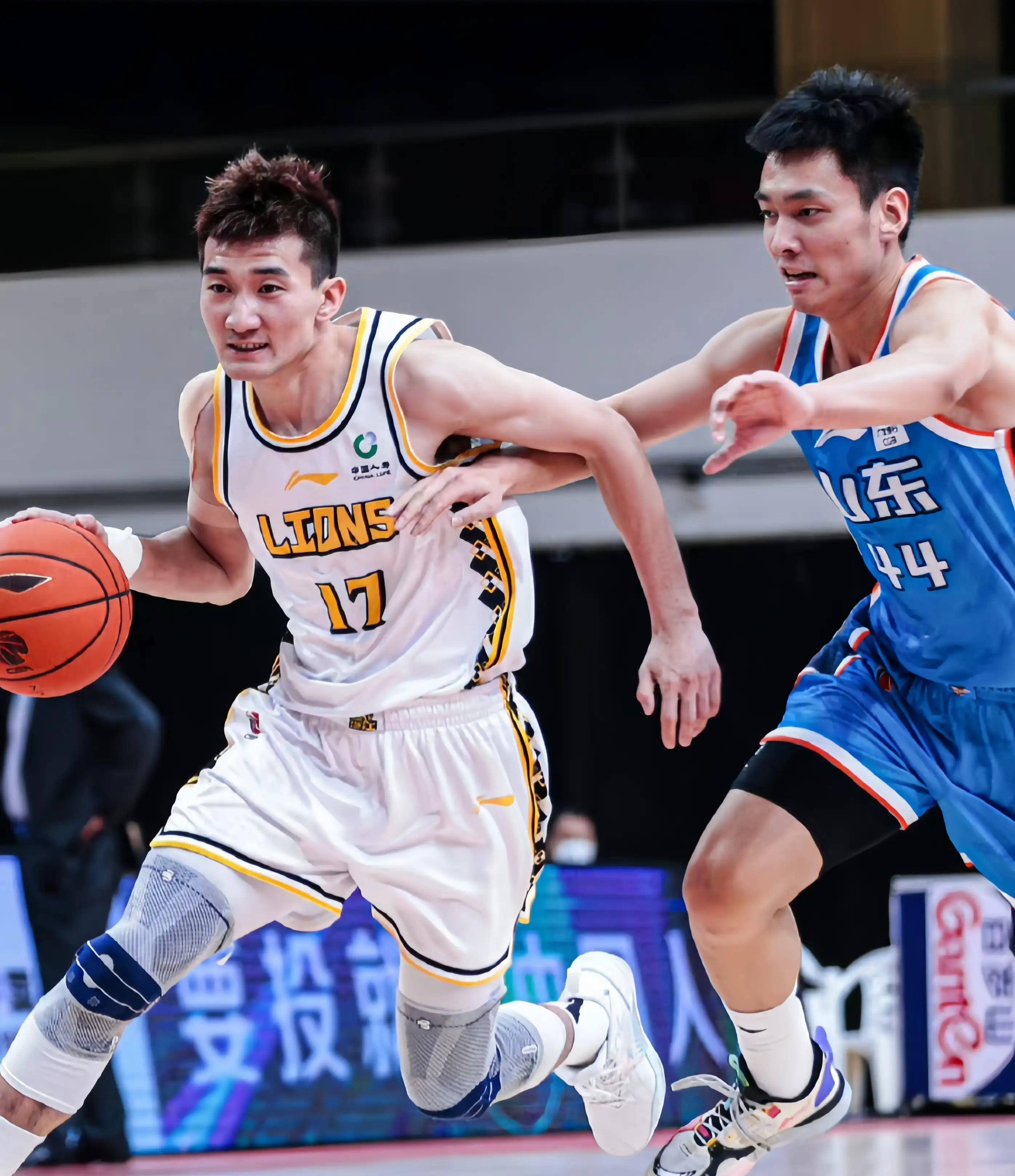 积分榜上紧 积分榜上紧