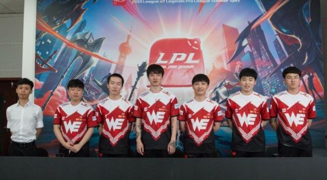 表现的又一 表现的又一